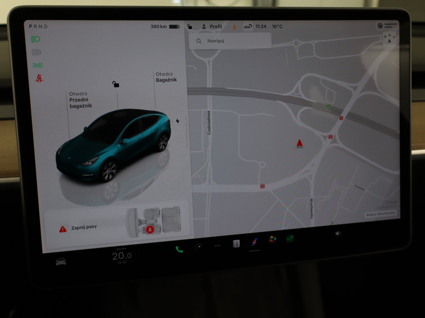 Tesla Model Y, 2022