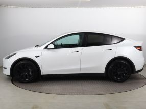 Tesla Model Y - 2022