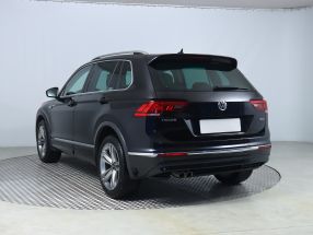 Volkswagen Tiguan - 2018