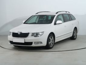 Skoda Superb - 2012