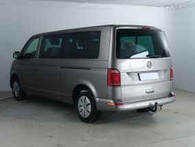 Volkswagen Caravelle - 2016