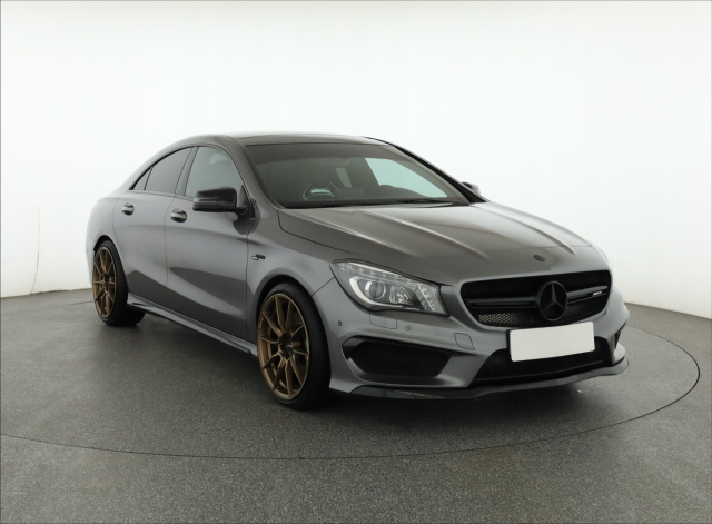 Mercedes-Benz CLA 2015
