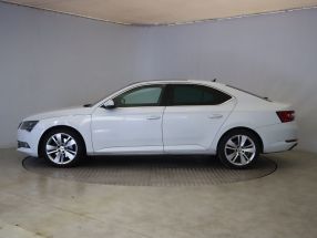 Skoda Superb - 2016