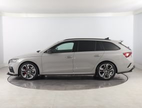Škoda Octavia - 2021