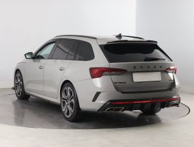 Škoda Octavia - 2021