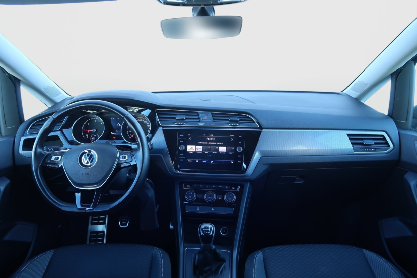 Volkswagen Touran, 2021
