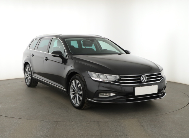 Volkswagen Passat 2023