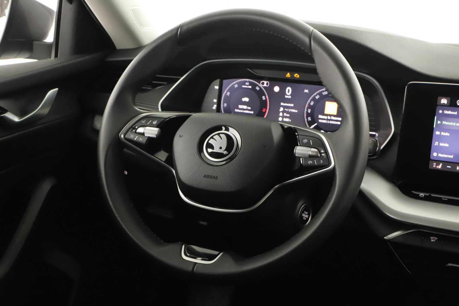 Škoda Octavia - 2024