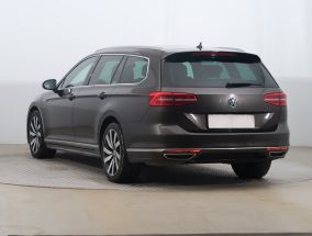 Volkswagen Passat - 2018