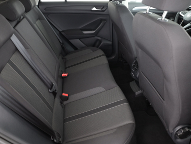 Volkswagen T-Roc - 2024