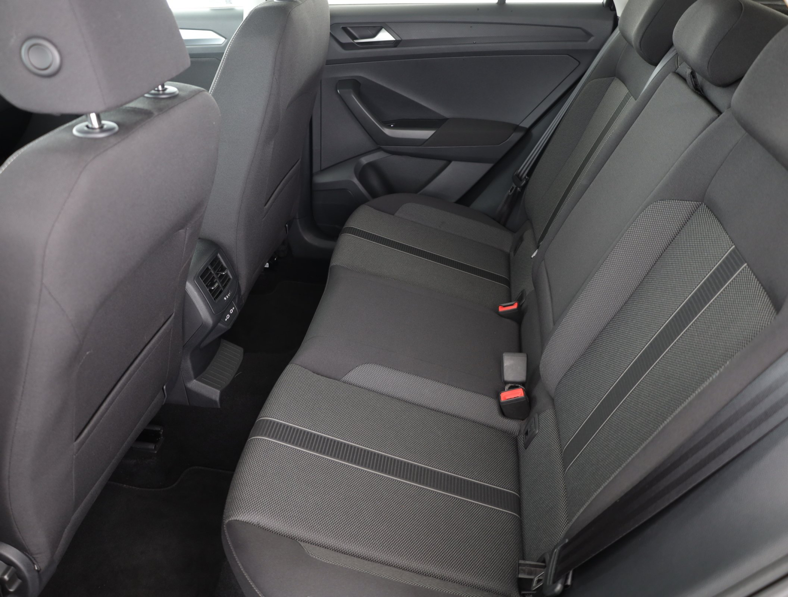 Volkswagen T-Roc - 2024