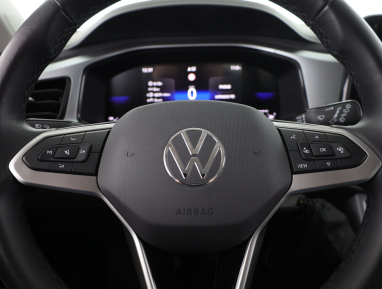 Volkswagen T-Roc - 2024