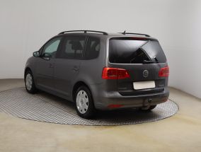 Volkswagen Touran - 2011