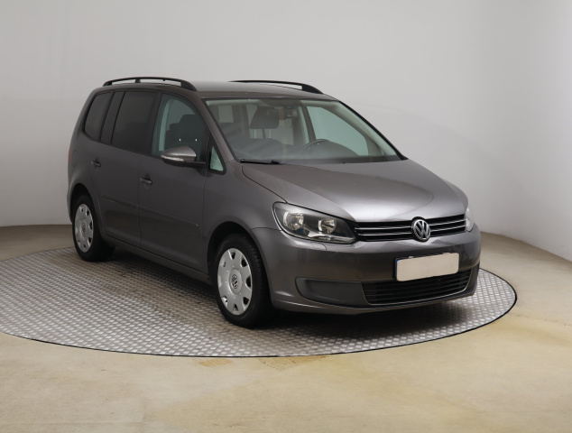 Volkswagen Touran 2011