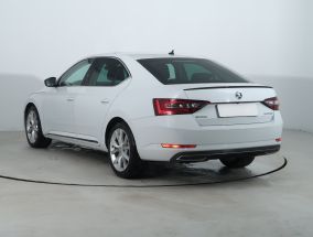 Skoda Superb - 2015