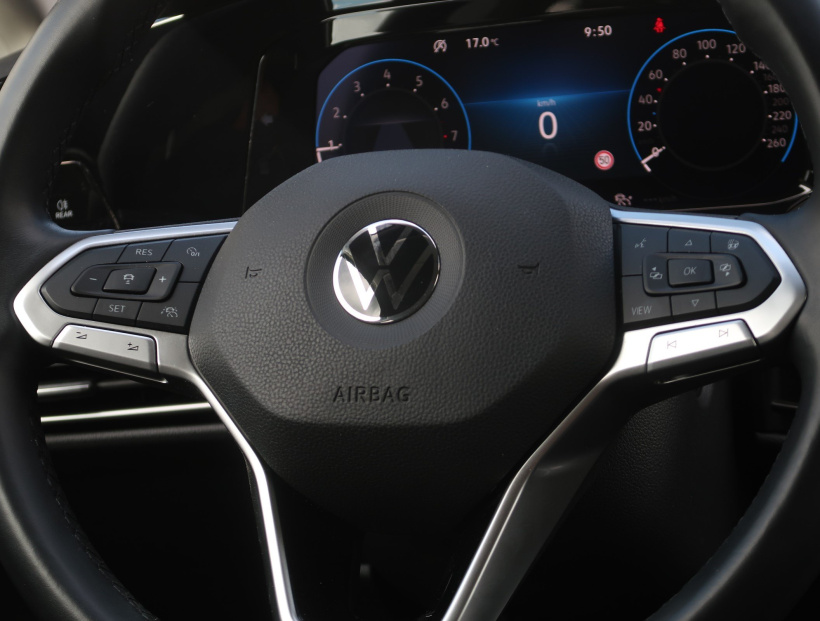 Volkswagen Golf, 2020