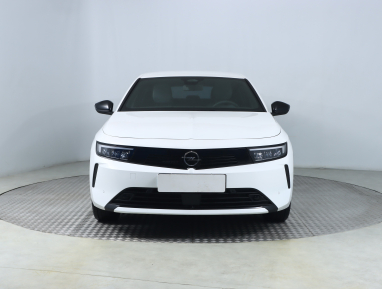 Opel Astra - 2025