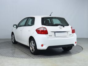 Toyota Auris - 2011