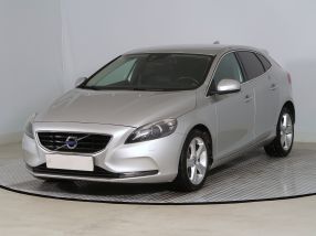 Volvo V40 - 2015