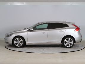 Volvo V40 - 2015