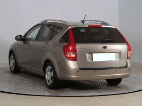 Kia Ceed - 2011