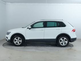 Volkswagen Tiguan - 2017