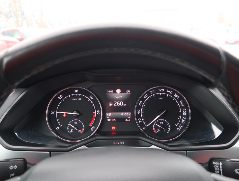 Škoda Superb, 2017