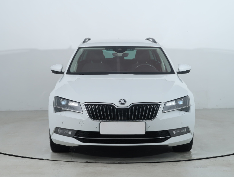 Škoda Superb, 2017