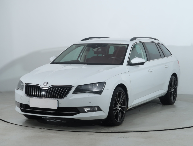 Škoda Superb, 2017