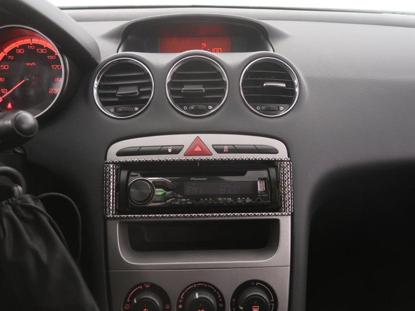 Peugeot 308, 2013