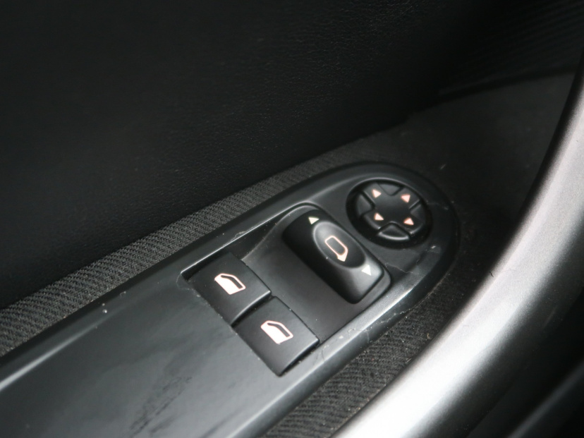 Peugeot 308, 2013