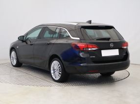 Opel Astra - 2018