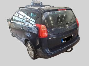 Peugeot 5008 - 2011