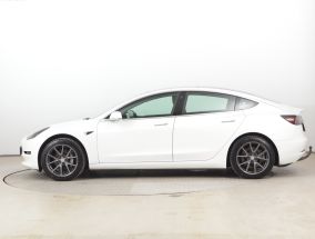 Tesla Model 3 - 2020