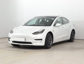 Tesla Model 3 - 2020