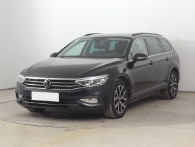 Volkswagen Passat - 2021