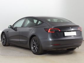 Tesla Model 3 - 2021