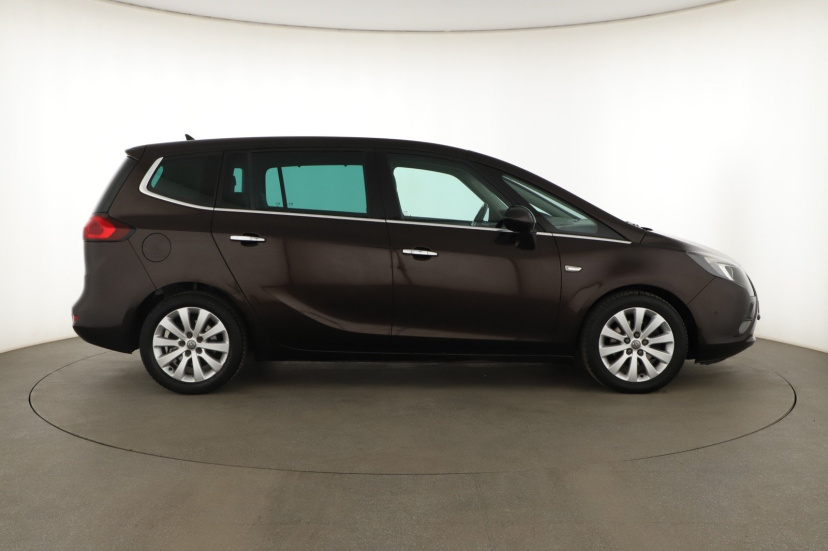 Opel Zafira, 2012