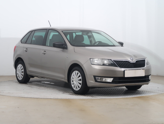 Škoda Rapid Spaceback 2013