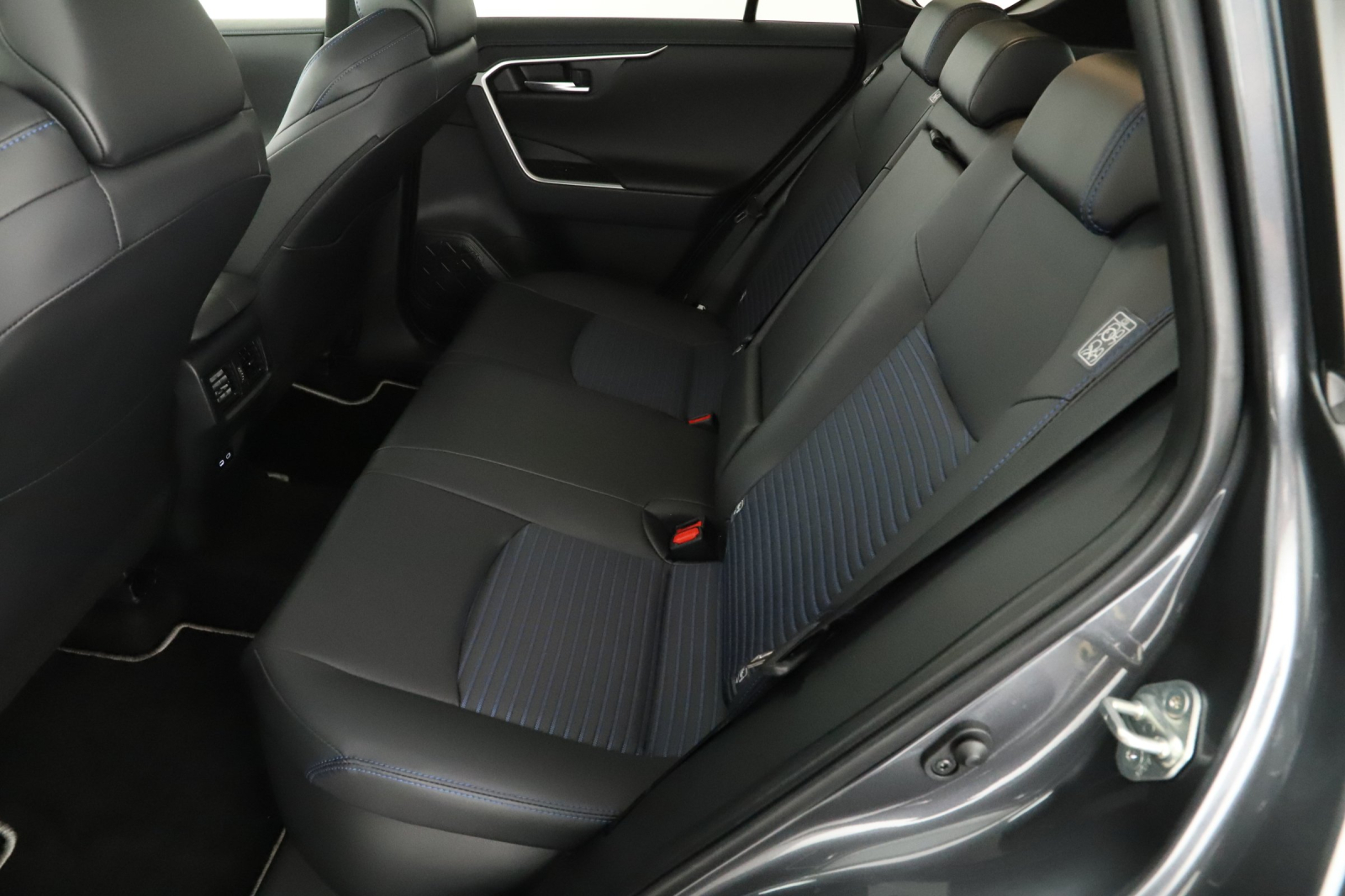 Toyota RAV 4 - 2025