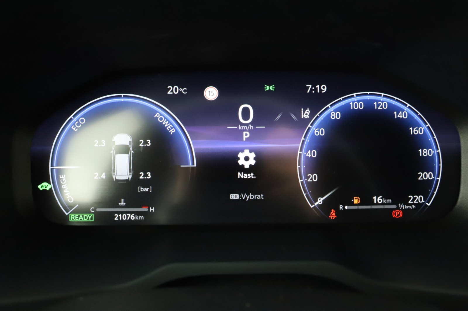 Toyota RAV 4 - 2025