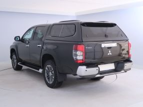 Mitsubishi L200 - 2020