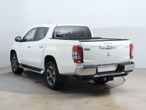 Mitsubishi L200 - 2021