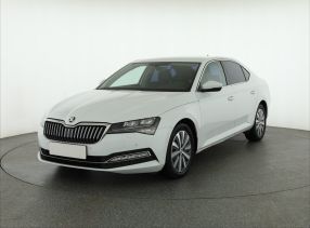 Škoda Superb - 2021