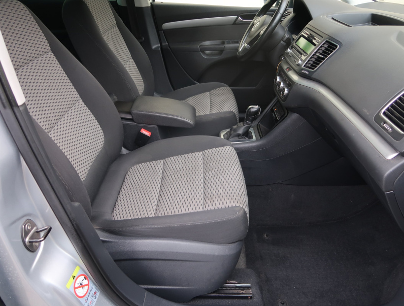 Volkswagen Sharan, 2013