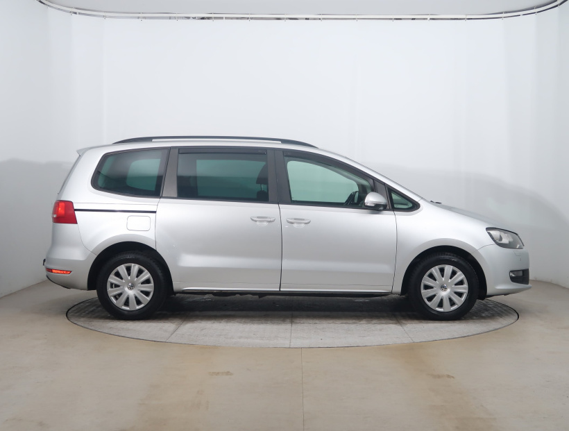 Volkswagen Sharan, 2013