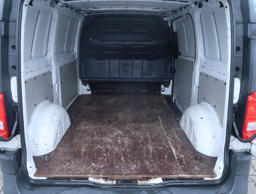 Mercedes-Benz Vito, 2020