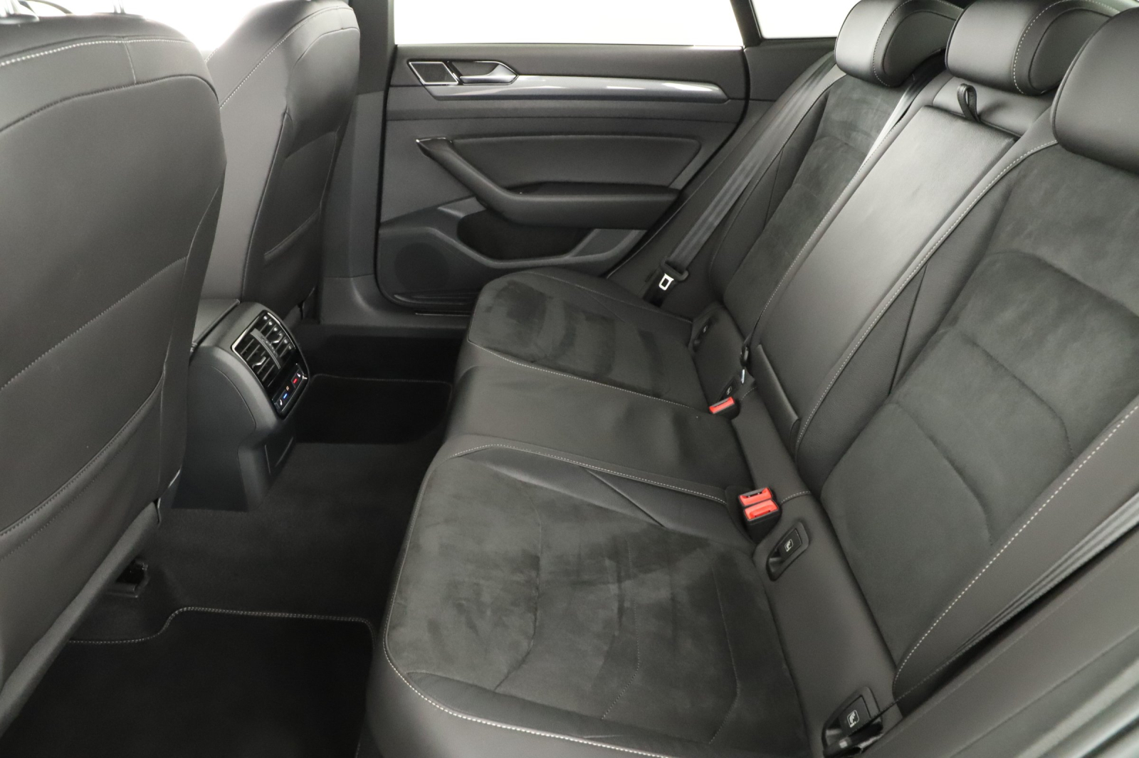 Volkswagen Arteon - 2020