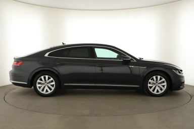 Volkswagen Arteon - 2020