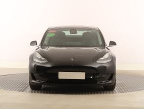 Tesla Model 3 - 2020